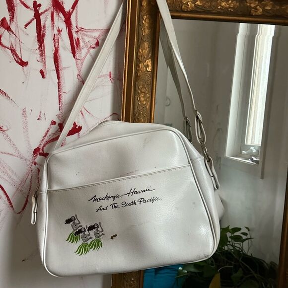 Vintage White Crossbody Bag - Picture 5 of 16